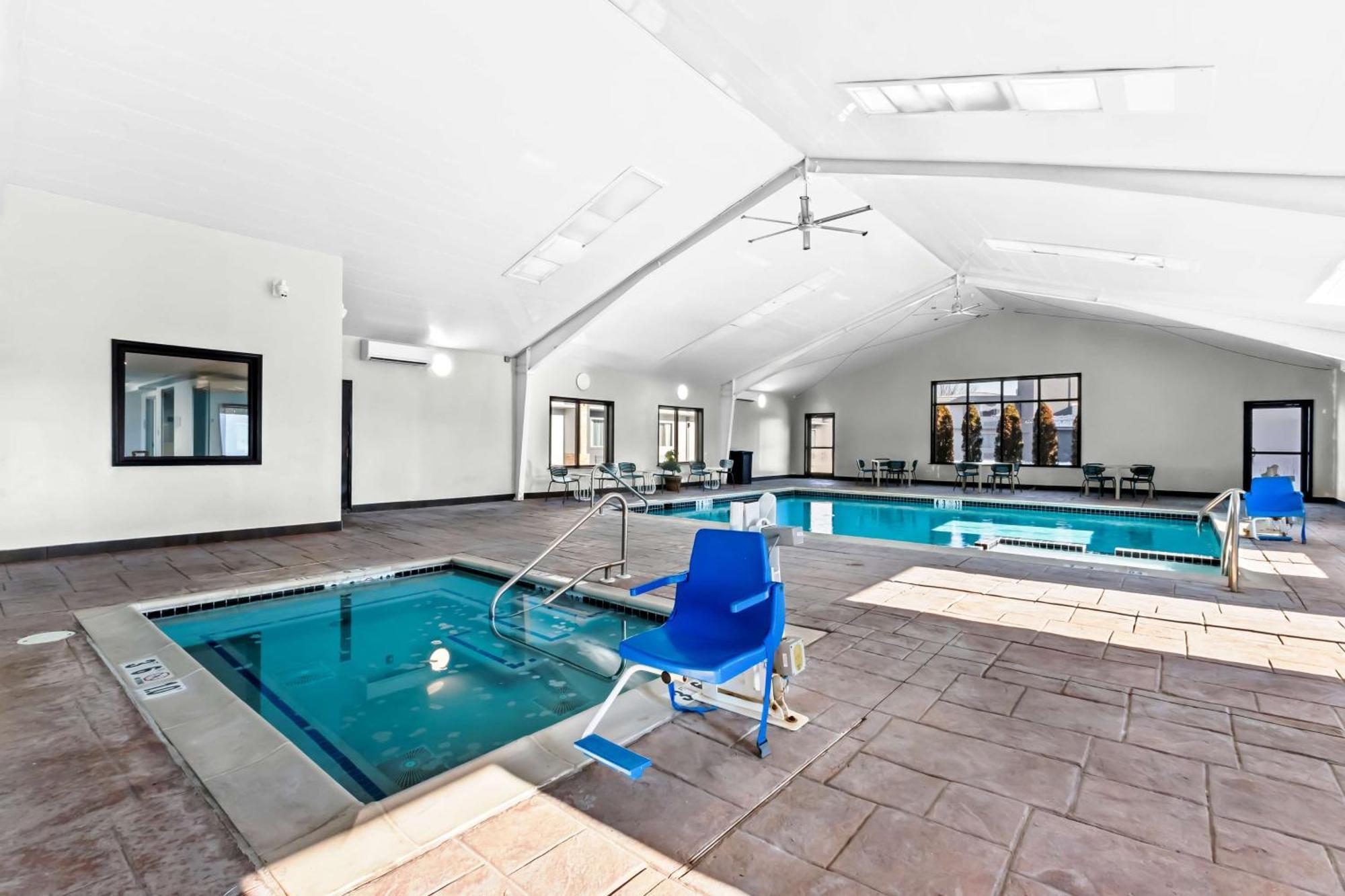 Spark By Hilton Bensalem Philadelphia Extérieur photo