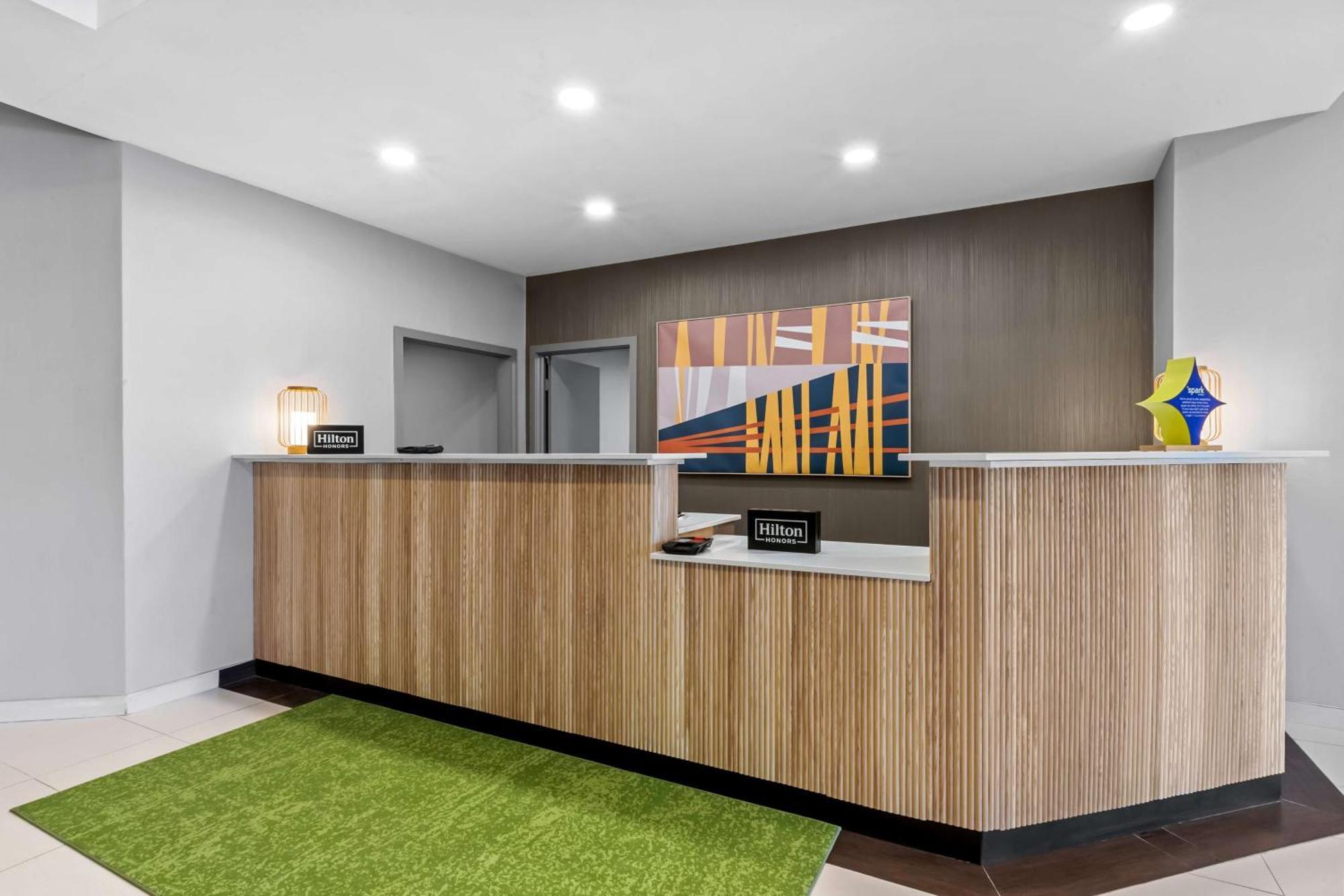 Spark By Hilton Bensalem Philadelphia Extérieur photo